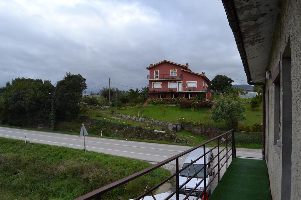 Sidreria La Casa Abajo Hotel La Franca Buitenkant foto